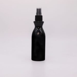 Manufacturers supply black glass water repellent bottle car interior cleaning agent bottle men's toner spray skin care bottle
