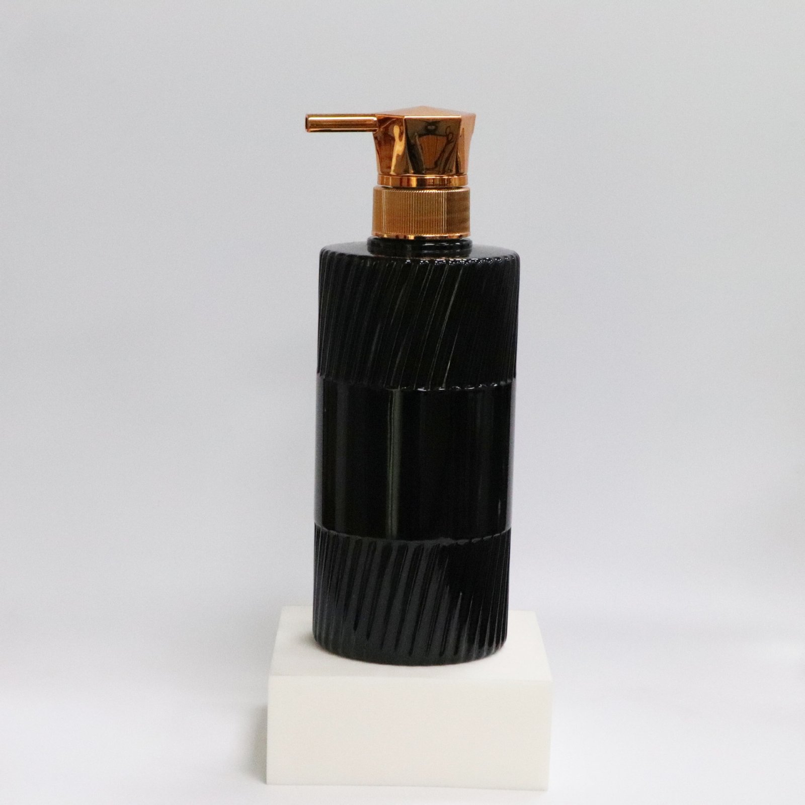 500ml push shampoo bottle shower gel empty bottle hotel supplies bottle flat shoulder lotion bottle sub-bottle daily chemical bottle