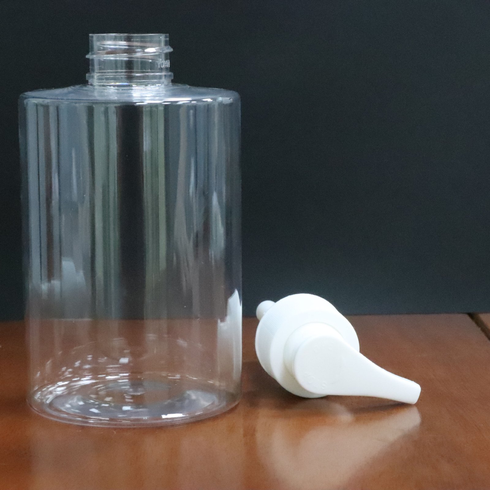 Manufacturers supply 300ml short fat flat shoulder cylindrical bottle round head pump press bottle shower gel bottle portable sub-bottling bottle - 图片 5