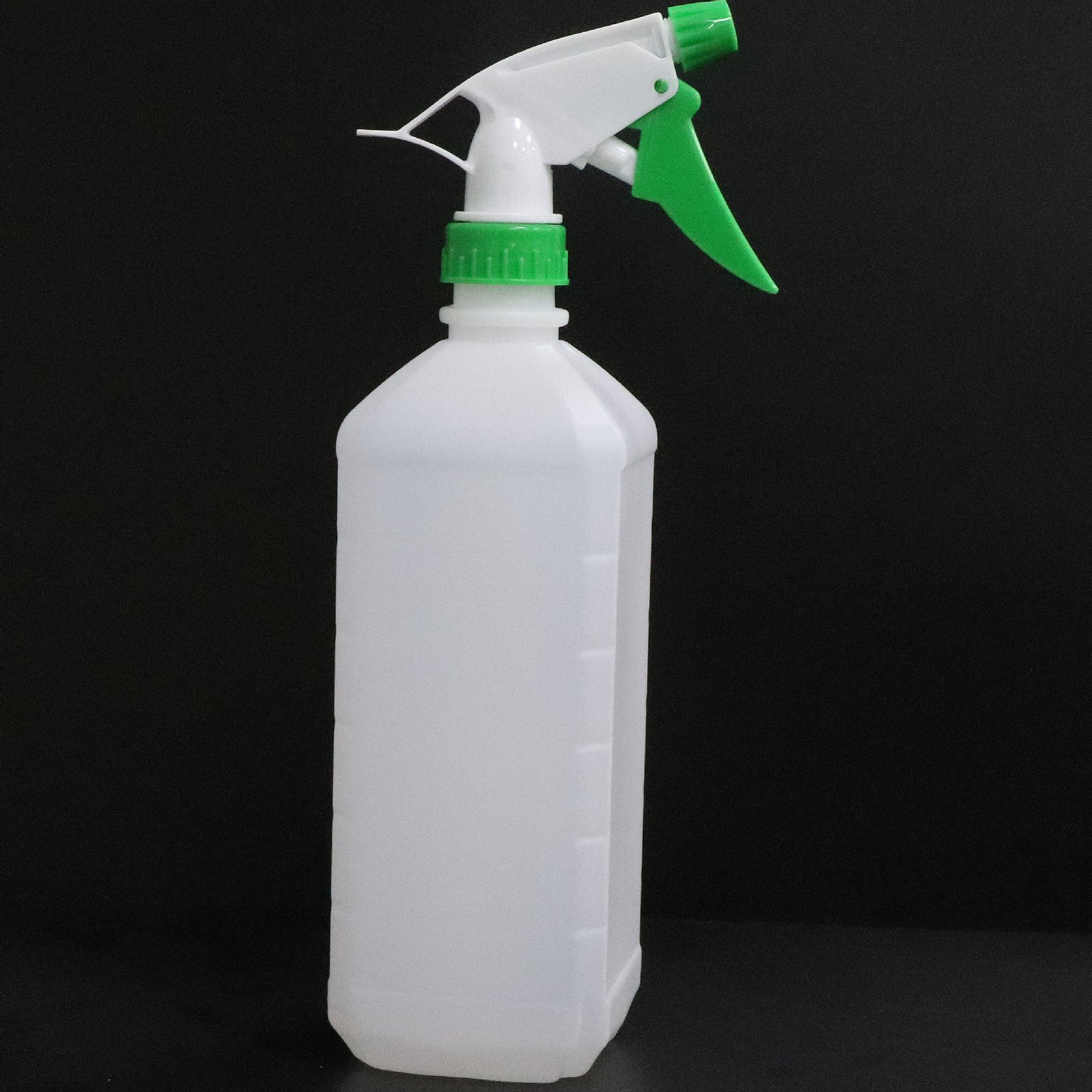 The source factory can customize cross-border 500ml750ml1000ml alcohol spray square bottle hand sanitizer bottle spray kettle